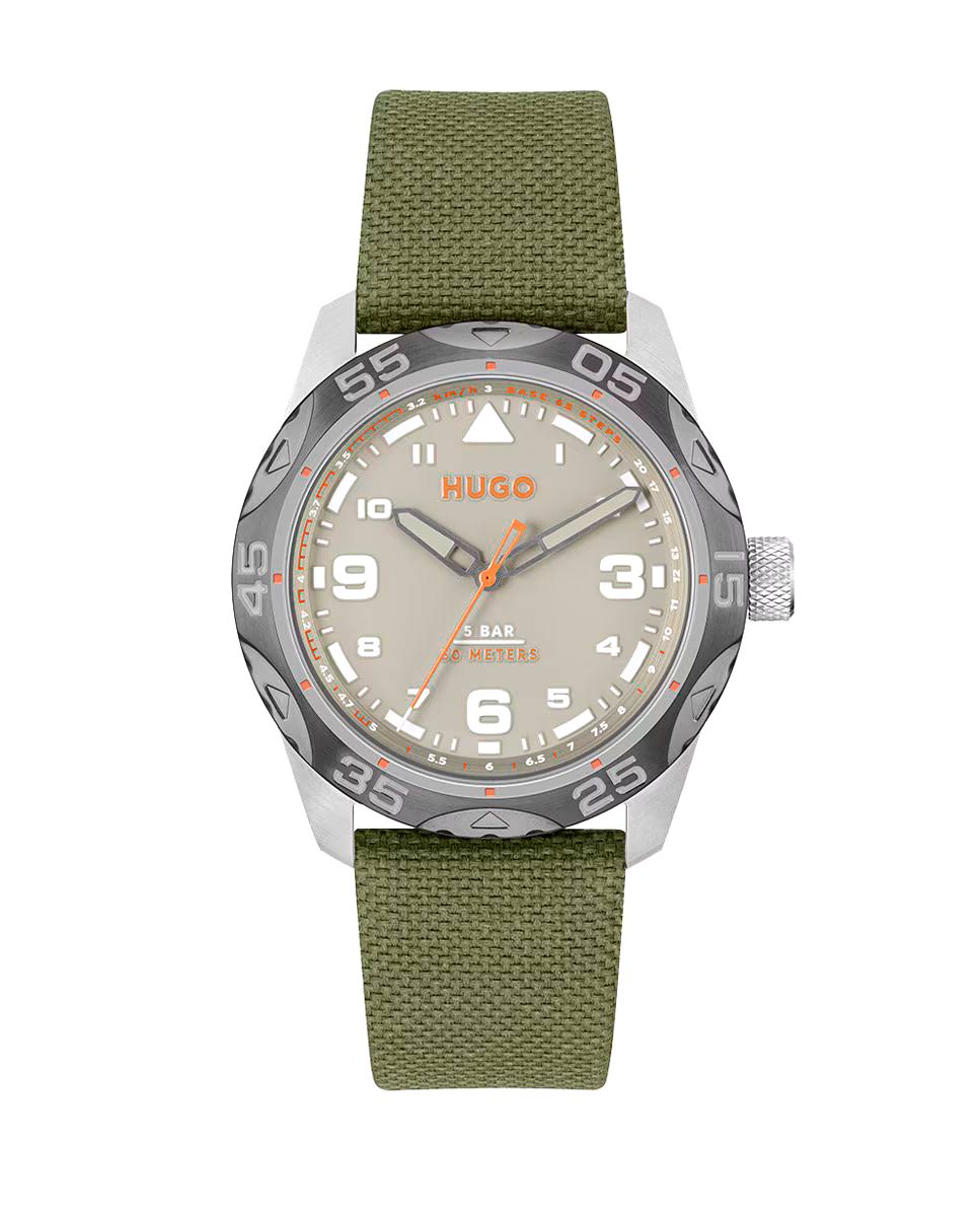 Hugo 1530331 watch for man with a green dial and fabric strap.